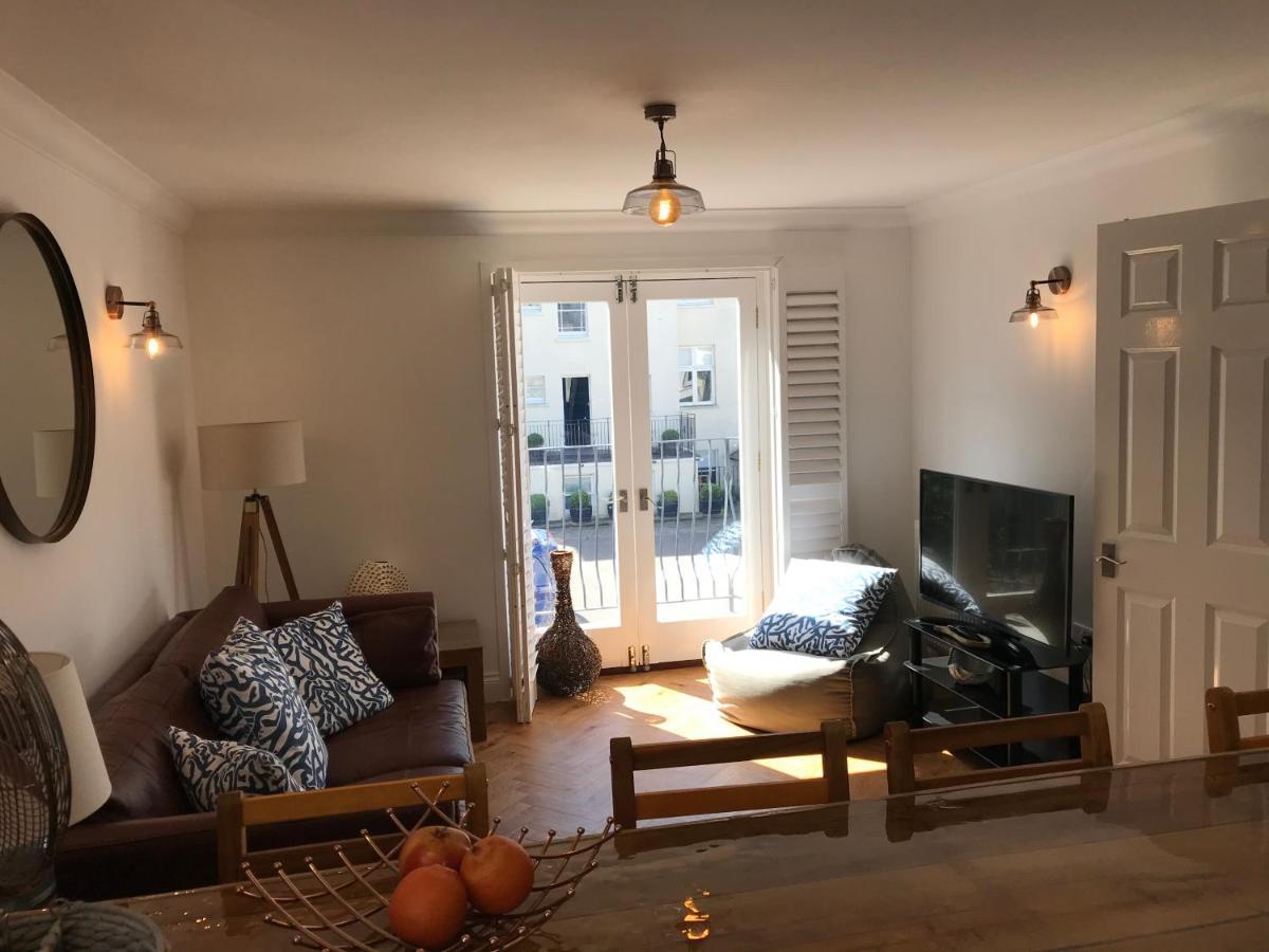 The Beach House Holiday Apartments Eastbourne Kültér fotó