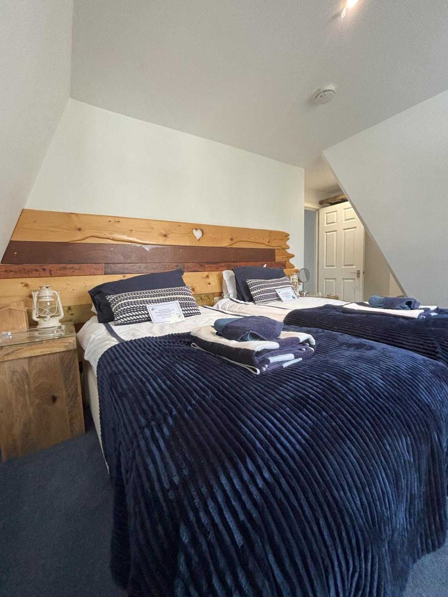 The Beach House Holiday Apartments Eastbourne Kültér fotó