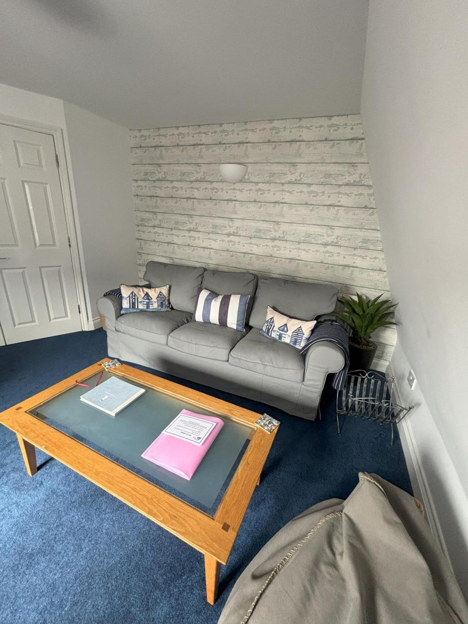 The Beach House Holiday Apartments Eastbourne Kültér fotó
