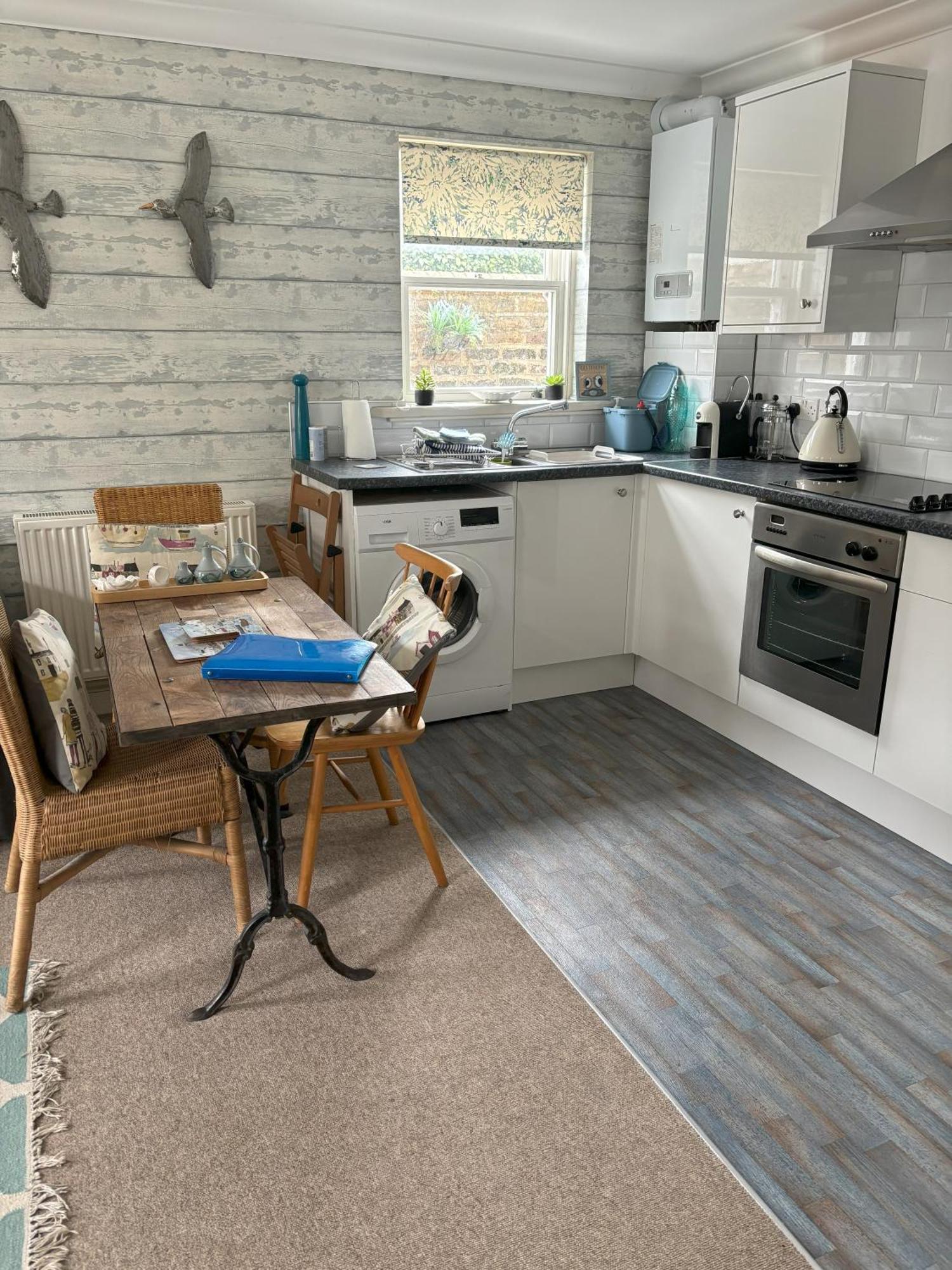 The Beach House Holiday Apartments Eastbourne Kültér fotó